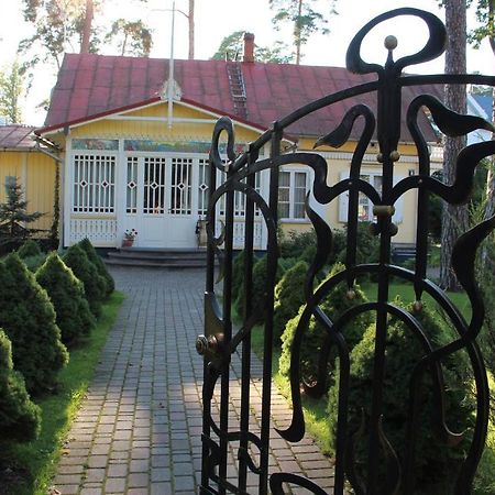 Villa Florio Jurmala Exterior photo