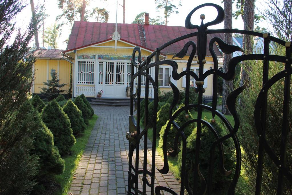 Villa Florio Jurmala Exterior photo